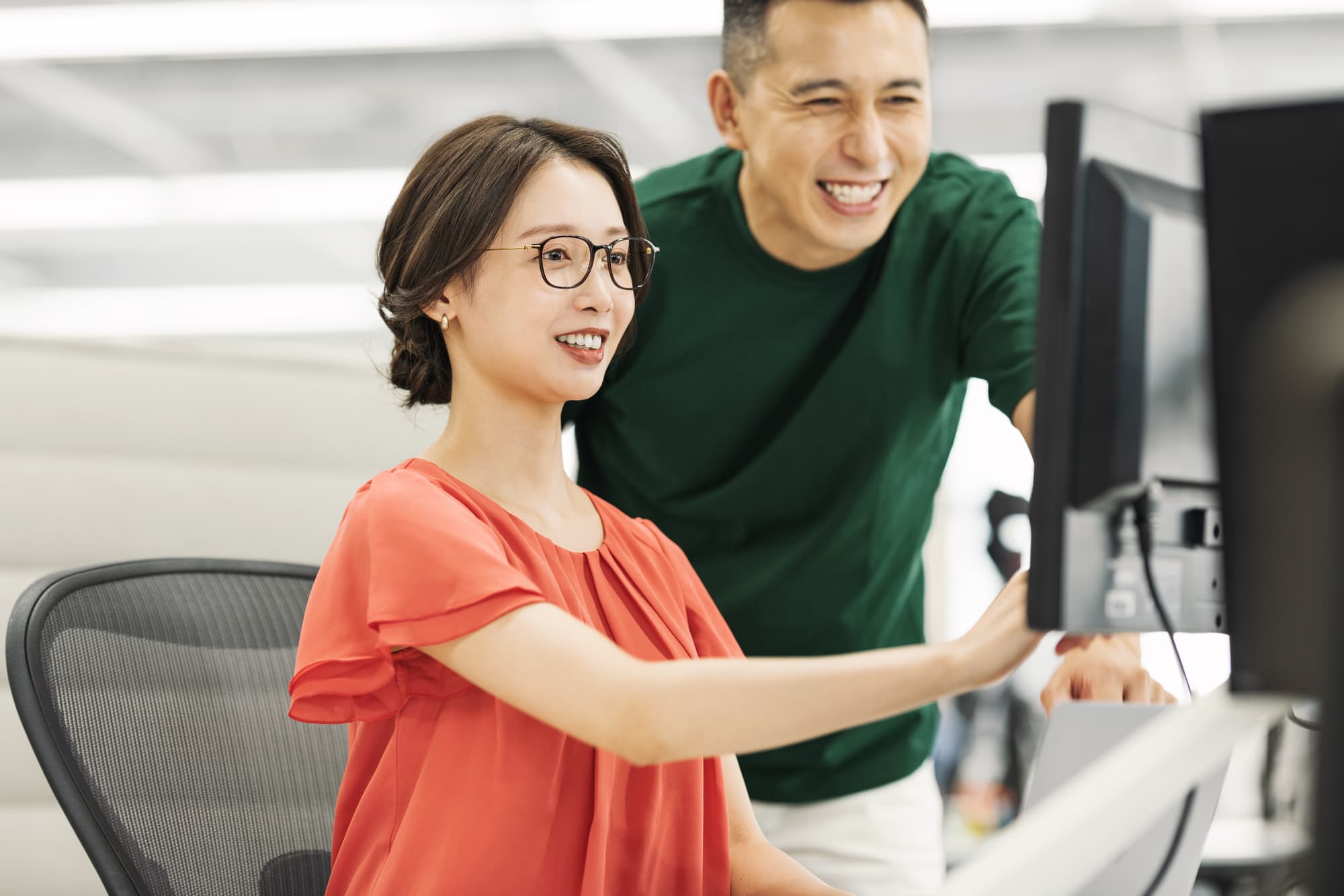 制作会社・代理店営業からのキャリアシフト：コーディング代行サービス営業の仕事と将来性を業界視点で解剖する