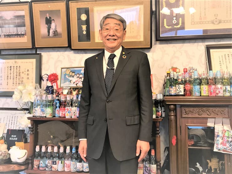 ラムネの認知度を上げた名物社長。 次なる目標は“世界のハタ鉱泉”！？