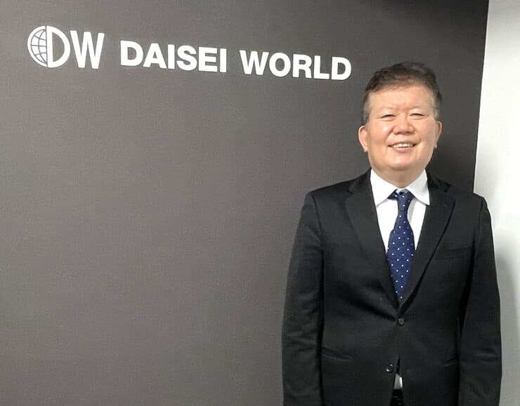 ニッチビジネスのスペシャルカンパニー！少数精鋭、社員数10名で年商35億円を売り上げる酒類の専門商社